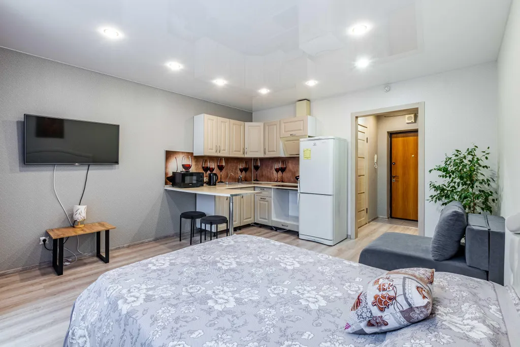 Квартира-студия с балконом