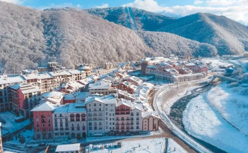 Квартира с балконом и невероятным видом на горы