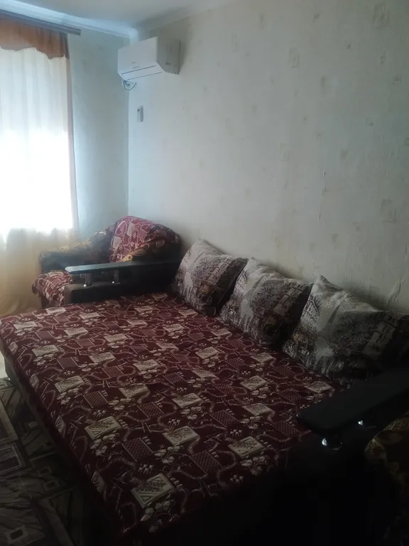 Квартира Однокомнатная квартира, район военный городок, у моря — Ейск