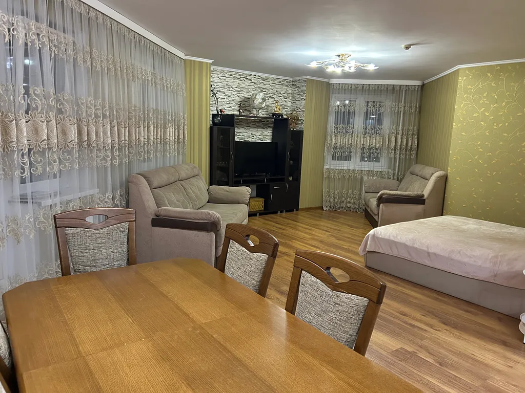 Квартира с видом на город