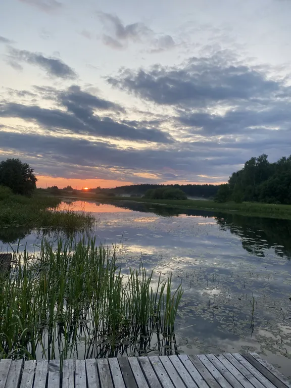 Русская усадьба, бревенчатый 2-х этажный дом с баней