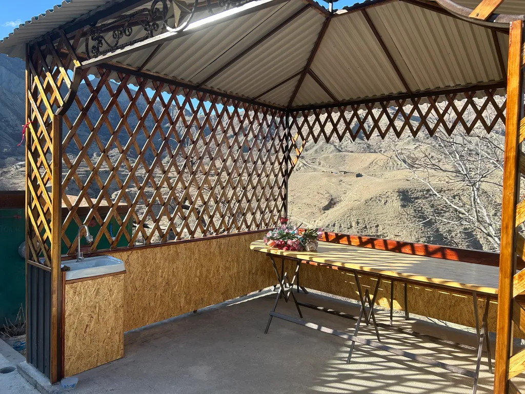 Большой уютный дом