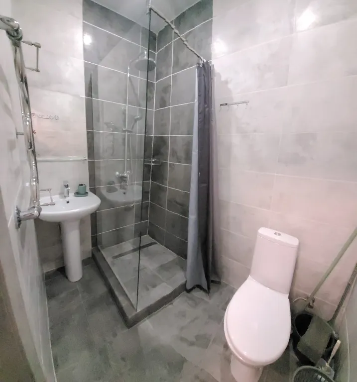 Уютный номер с видом на горы