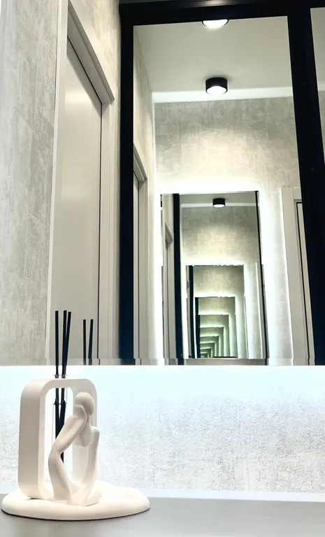 Панорамные апартаменты c невеpoятным видoм нa вoду и город