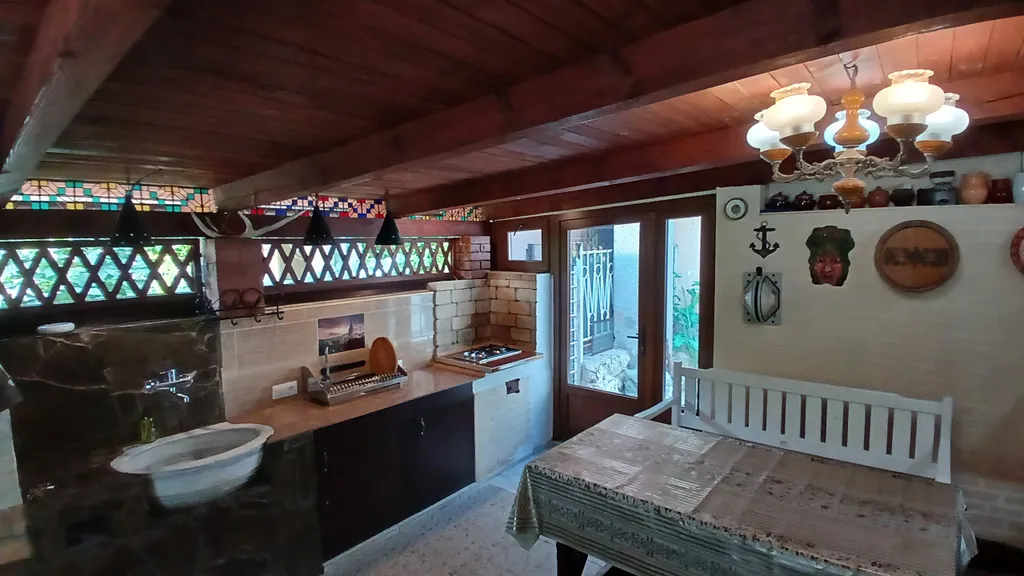 Коттедж на набережной Терешковой