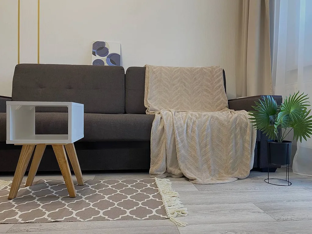 Поделам уютная квартира у арены Трактор