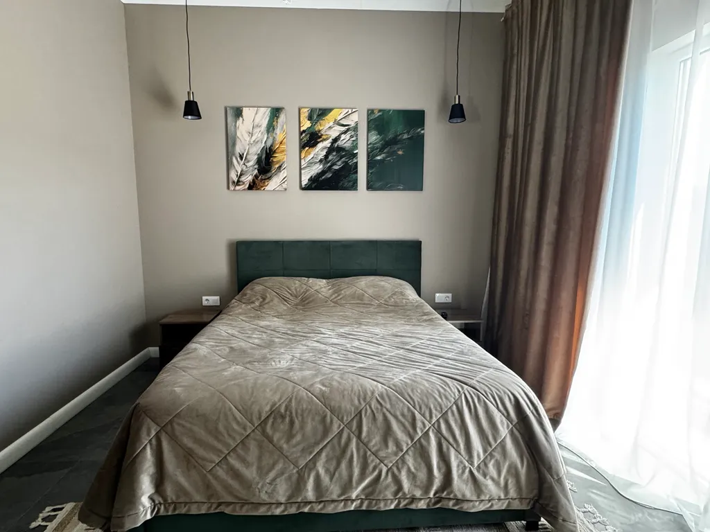 Дом в тихом месте, со своим минипляжем