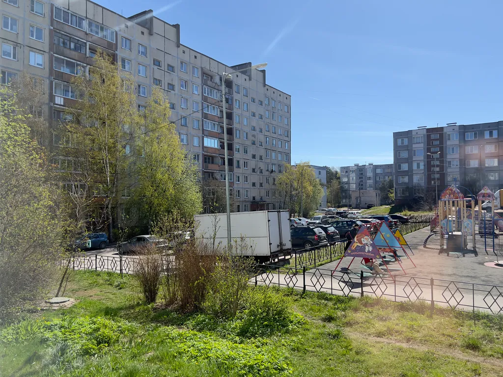 Атмосфера уюта в спальном районе с бесконтактным заселением