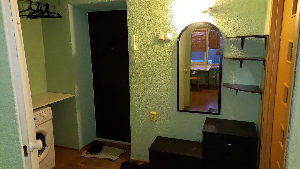 Сдаю свою квартиру посуточно в центре города.