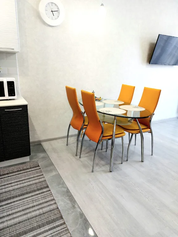 Комфортная и современная квартира в 3 минутах от набережной