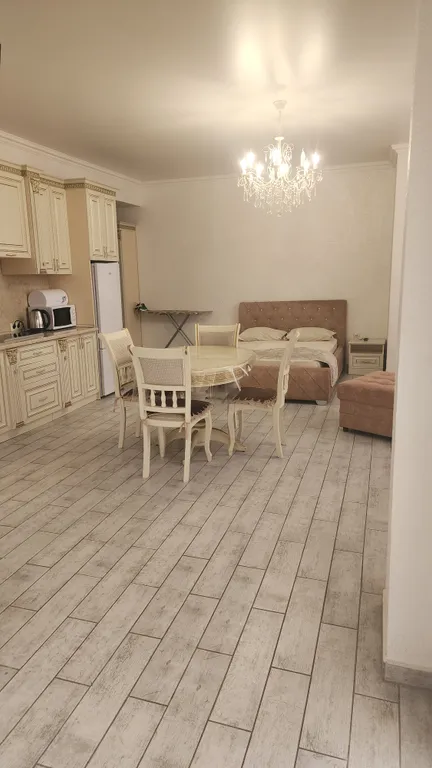 Шикарная квартира в удобном месте — аренда посуточно в Витязево