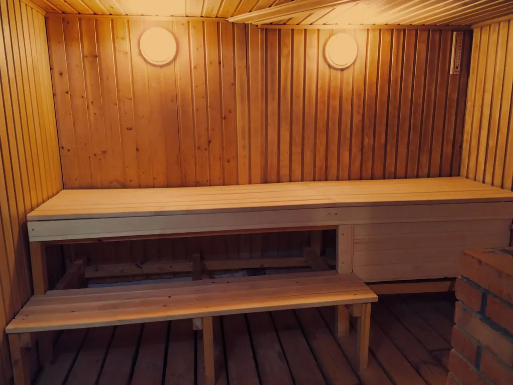 Уютный дом с камином