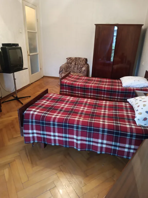 Уютная однокомнатная квартира — аренда посуточно в Сухум