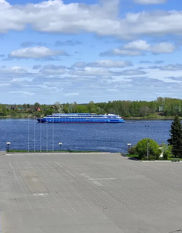 Квартира в центре с видом на Волгу