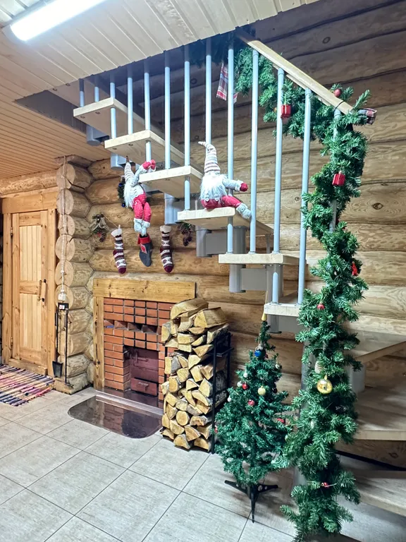 Коттедж Дом у леса — Порхово