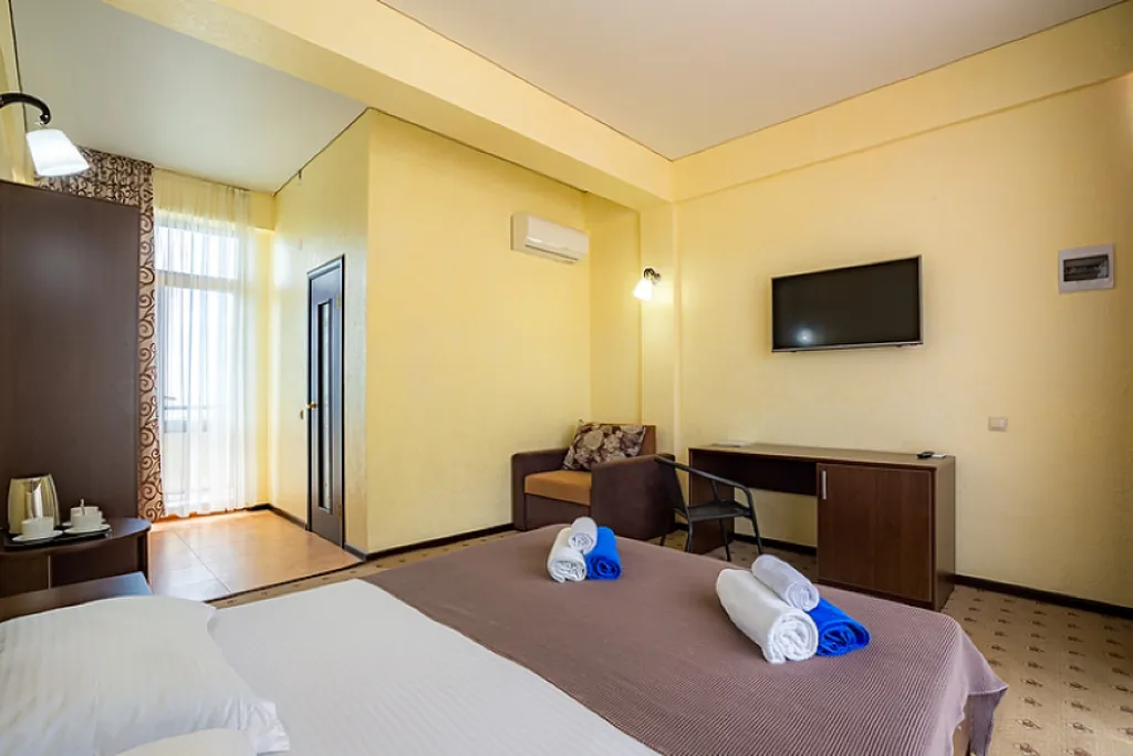 Квартира Комната — Гагра