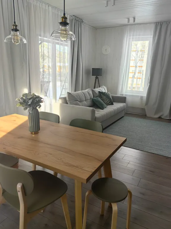 Коттедж Дом Наш лес Увильды Каникулы — аренда посуточно в Увильды