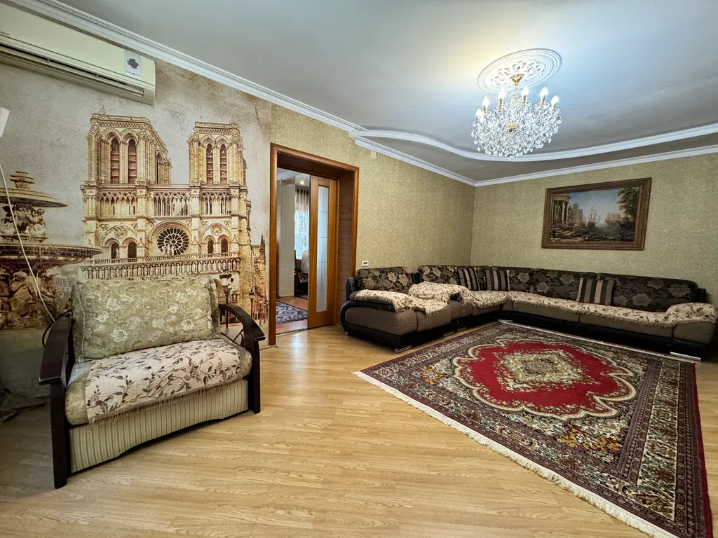 Коттедж Дом в центре города — Махачкала