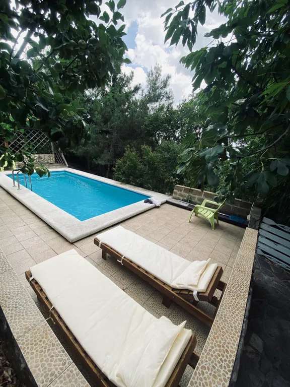 Апартаменты люкс с сауной, беседкой и бассейном