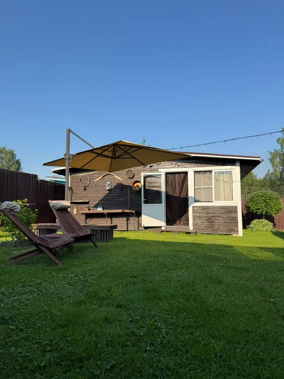 Домик у реки