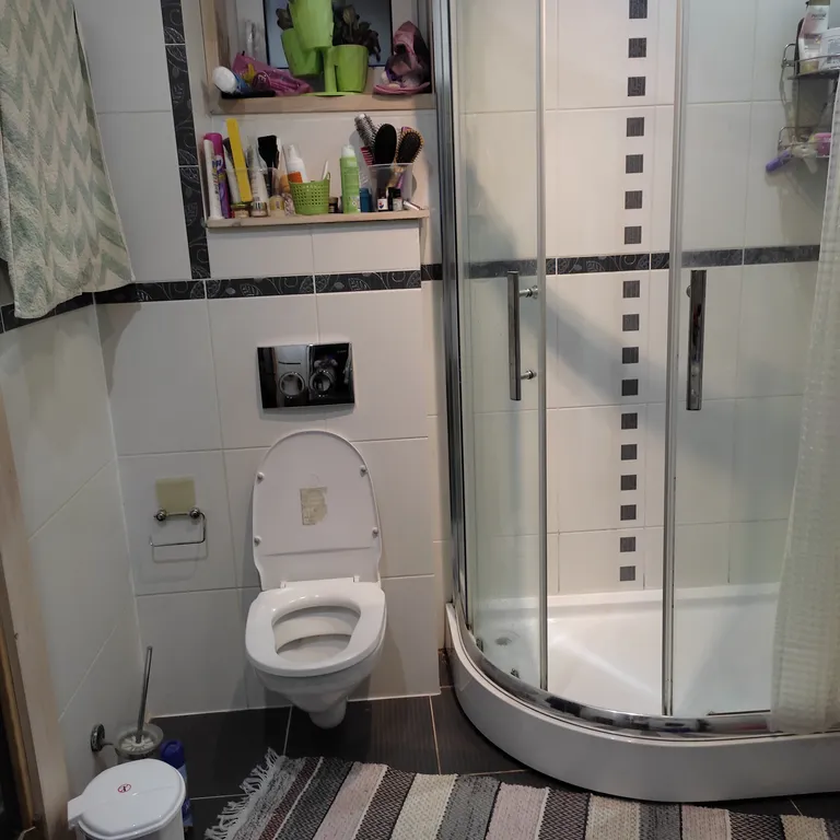 Домик у леса