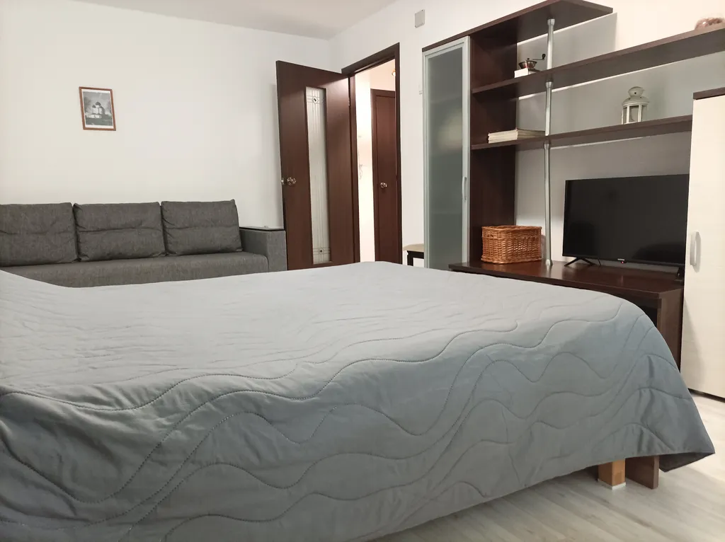 Уютная квартира недалеко от Кремля — аренда посуточно в Великий Новгород