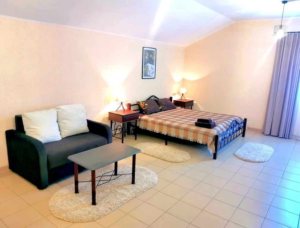 Квартира в центре, личная бесплатная с парковка у дома — аренда посуточно в Углич