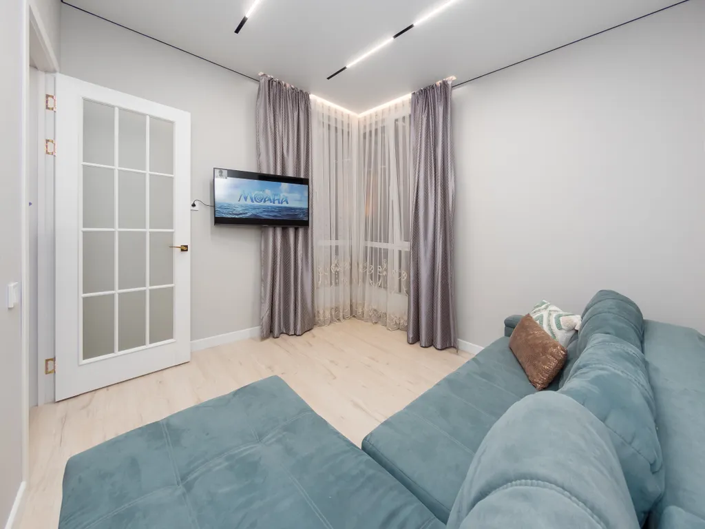 3-комнатная квартира в районе "Mega Alma-Ata"