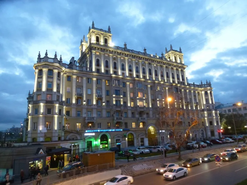 Квартира Прекрасная квартира с балконом у Тверской улицы — Москва