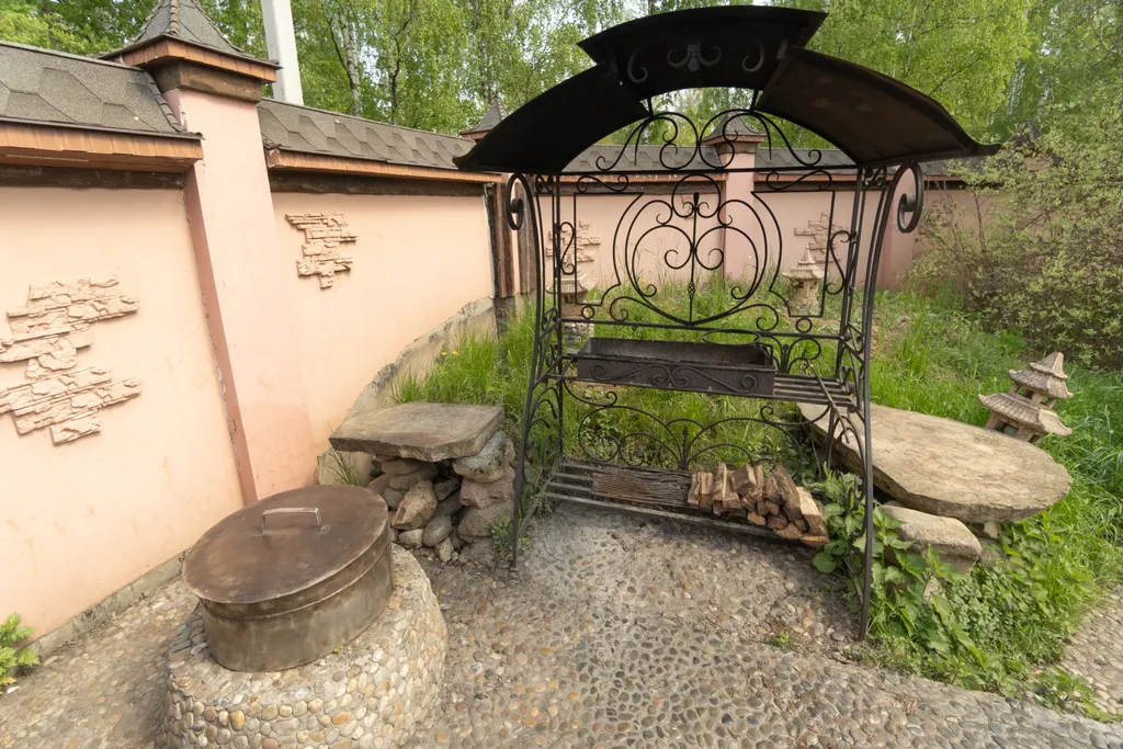 Коттедж Дом на пруду с дровяной сауной и караоке в китайском стиле — Высоково