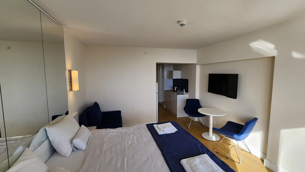 Квартира на высоком этаже с видом на море