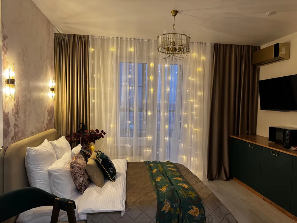 Дизайнерская студия в изумрудном цвете