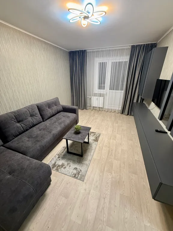 Новая квартира — аренда посуточно в Курск