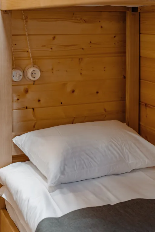 Двухэтажный Barnhouse у реки Гарабаши с видом на горы