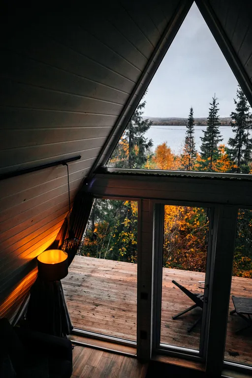 Уютный домик с сауной на берегу реки Dacha Winehouse