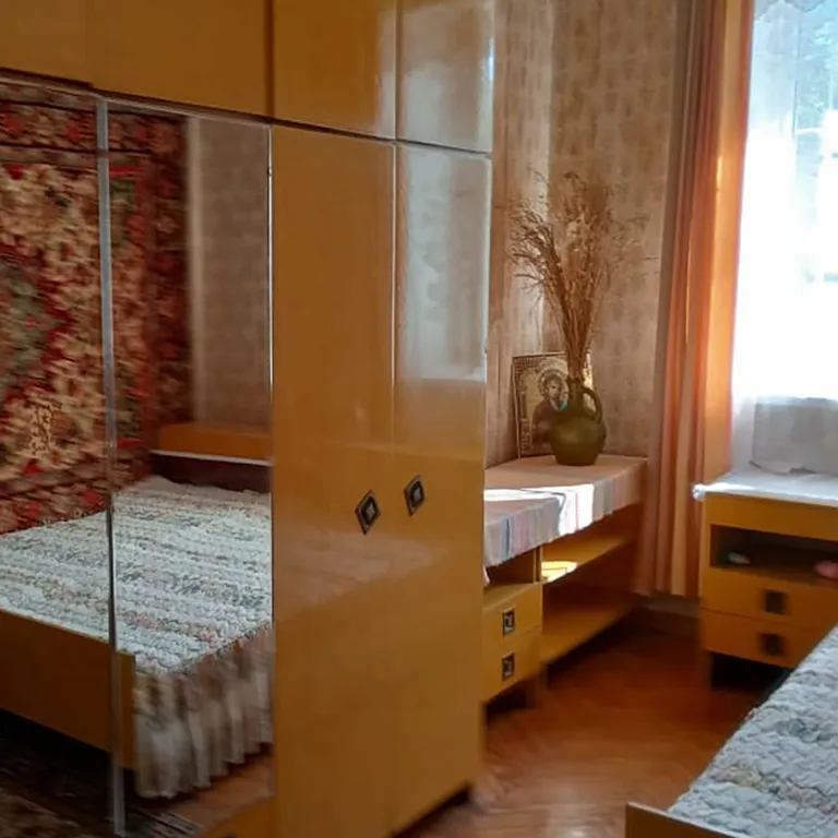 2-комнатная квартира в элитном районе города, напротив лучшего пляжа