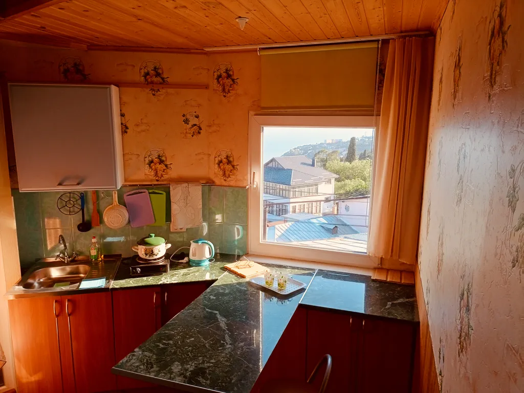 Видовая уютная студия с террасой