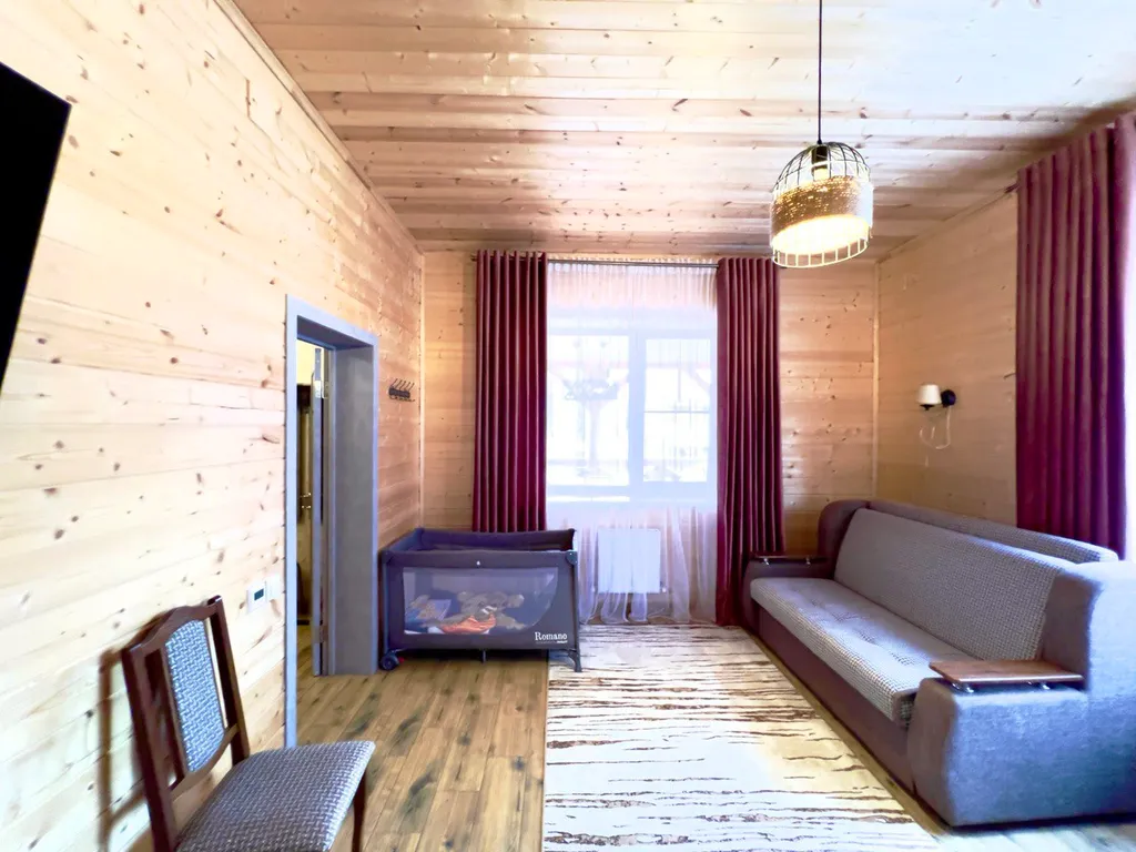 4-комнатный Дом