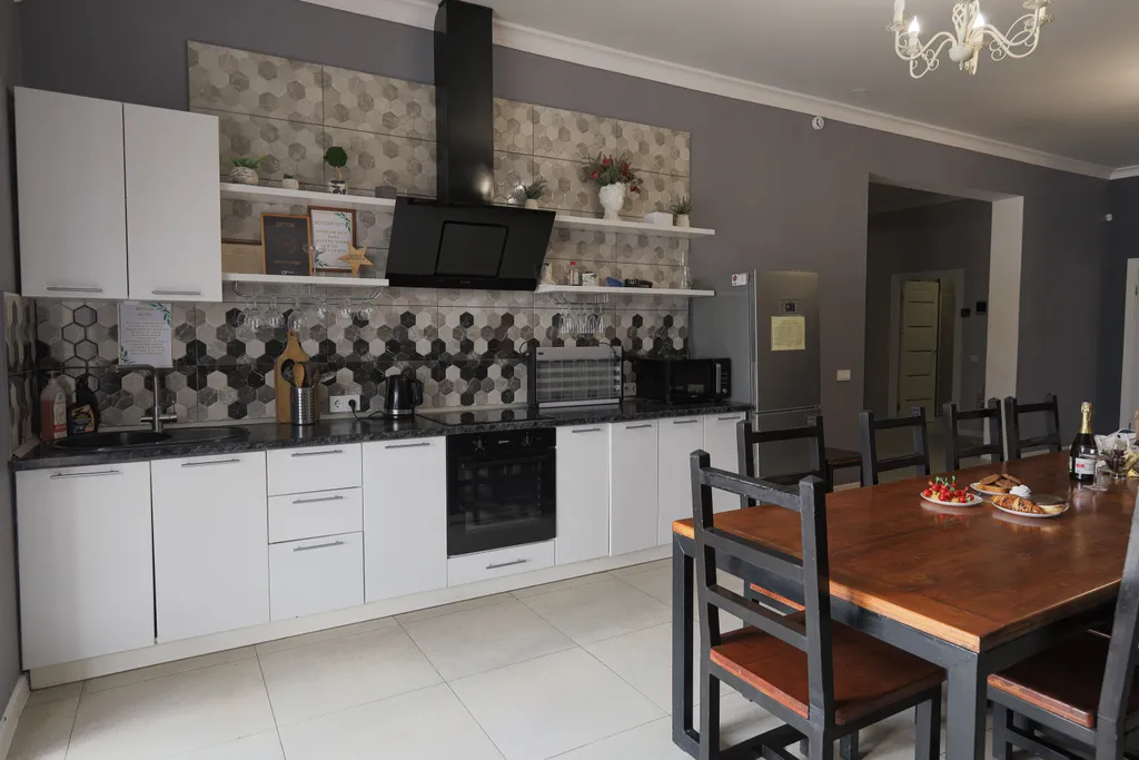 Комфортный дом на берегу реки в 30 минутах от центра города