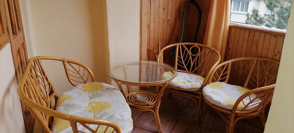 Квартира с видом на Можжевеловую рощу и море