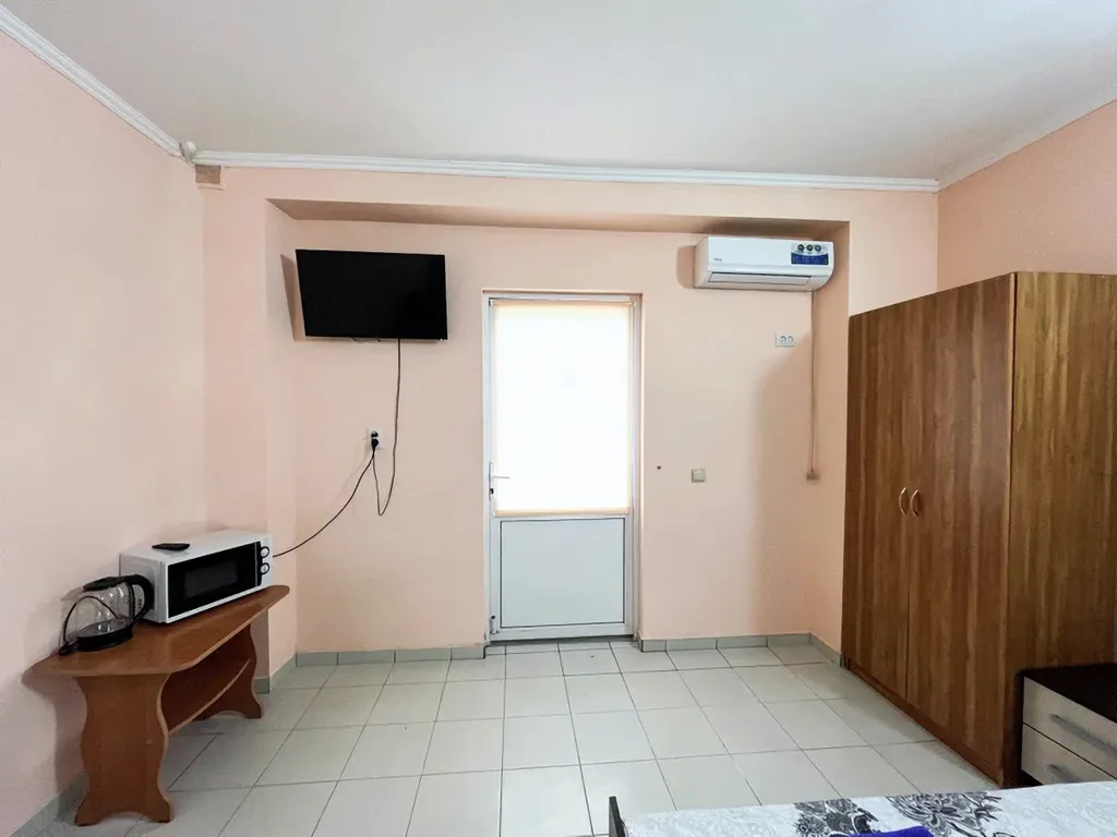 Квартира Квартира 4х-местный комфорт — Геленджик