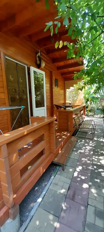 Коттедж Дом из бруса в саду — Анапа