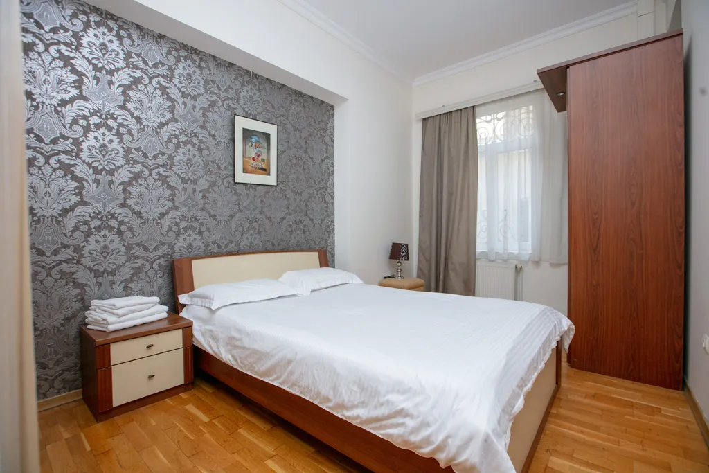 Уютные апартаменты Hatefi 1+1 в сердце Старого города Баку.