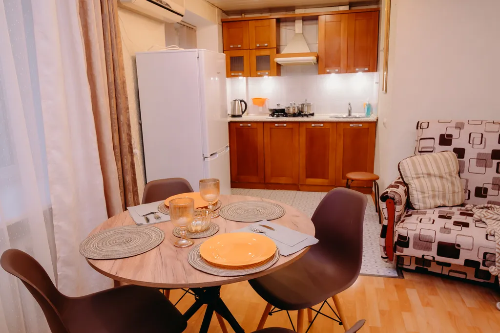 2К квартира у Серебряного города