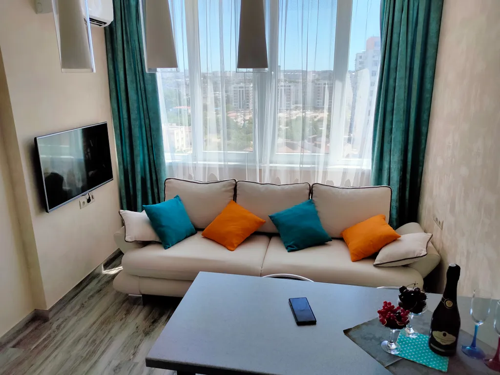 Квартира Уютная квартира в двух шагах от парка и моря — Севастополь