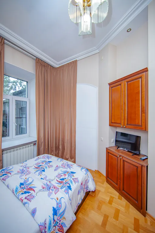 Avrora 3br apartment