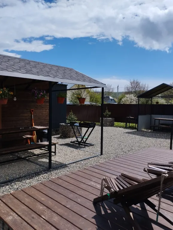 Гостевые домики с бассейном