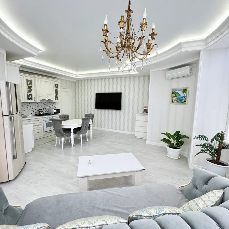 Дизайнерская квартира в центре города