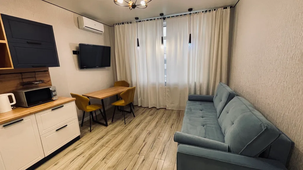 Квартира ЖК Парковый. 
Уют на Молодёжном. Парковый пруд — аренда посуточно в Кемерово