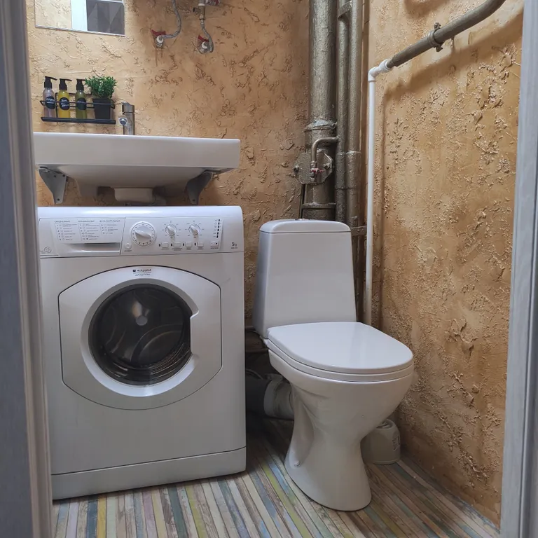 Квартира в центре Нефтяников